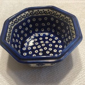 COPY - Polish pottery bowl.